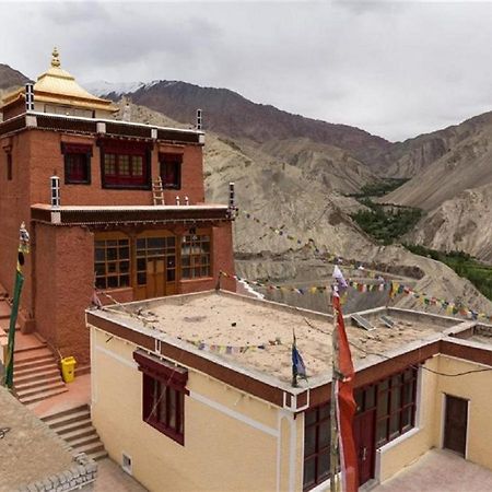 Hotel Gopa Residency Temisgam, Sham Vallery Léh Exteriér fotografie